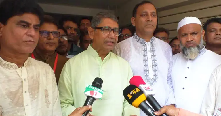 বিএনপির ভাইস চেয়ারম্যান আহমেদ আযম খান
